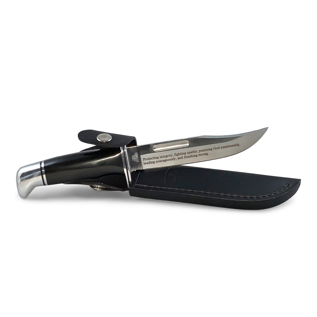 Buck Knife: Engraved